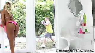 Sexy stepsis throats cock